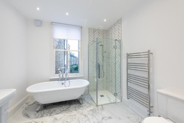 bathroom1